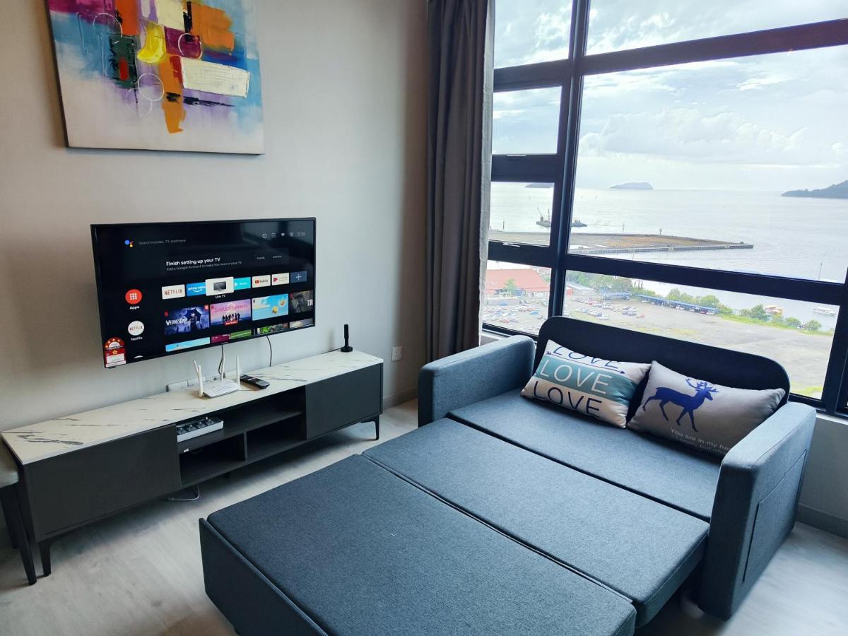 Jesselton Quay Suites Kota Kinabalu Exterior foto