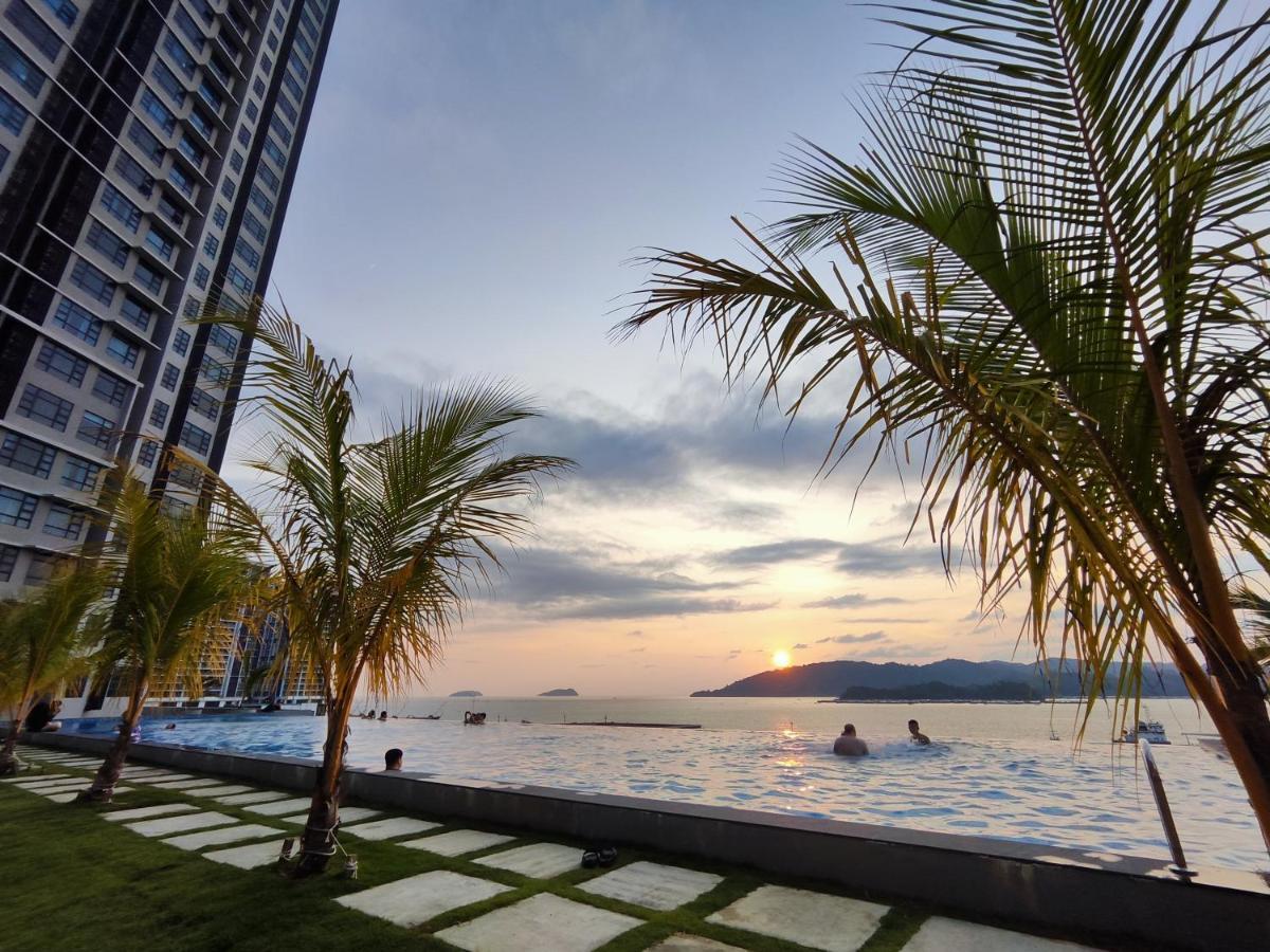 Jesselton Quay Suites Kota Kinabalu Exterior foto